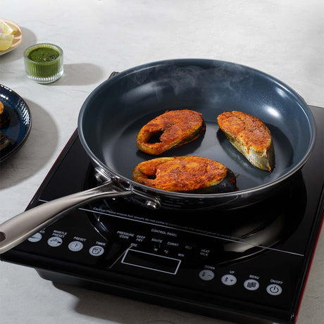 Fusao EX+ 26cm Triply Ceramic Fry Pan with SS Lid
