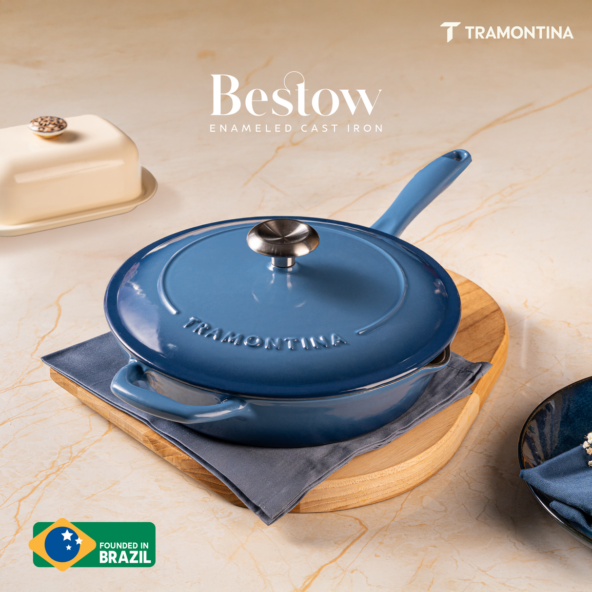 Tramontina India Bestow enameled cast iron 25cm fry pan in medium blue, with lid, suitable for stovetop cooking