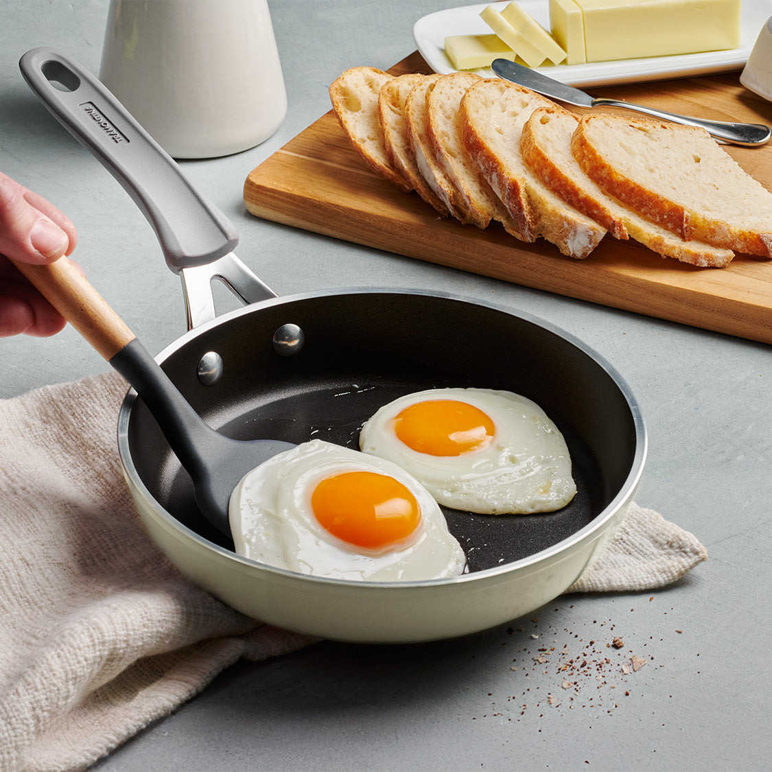 Tramontina Velo Forged Fry Pan 20 cm - Sand