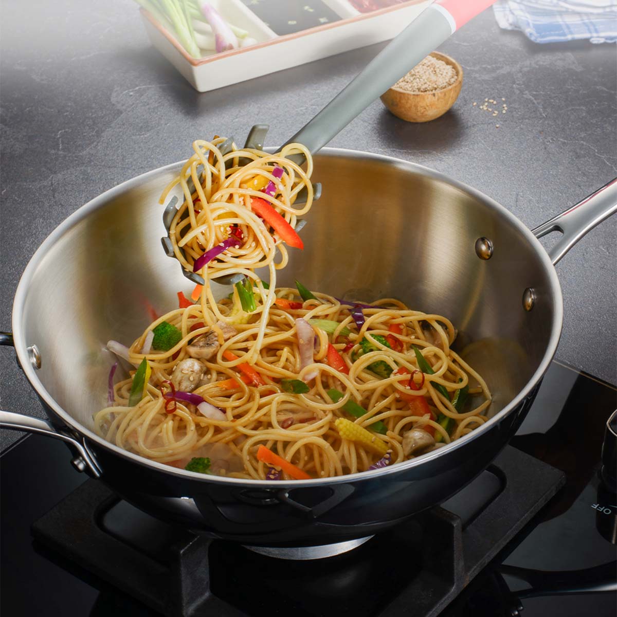 Aeion 26cm Stainless Steel Tri-Ply Chinese Wok with SS Lid - 3.7L - Tramontina India